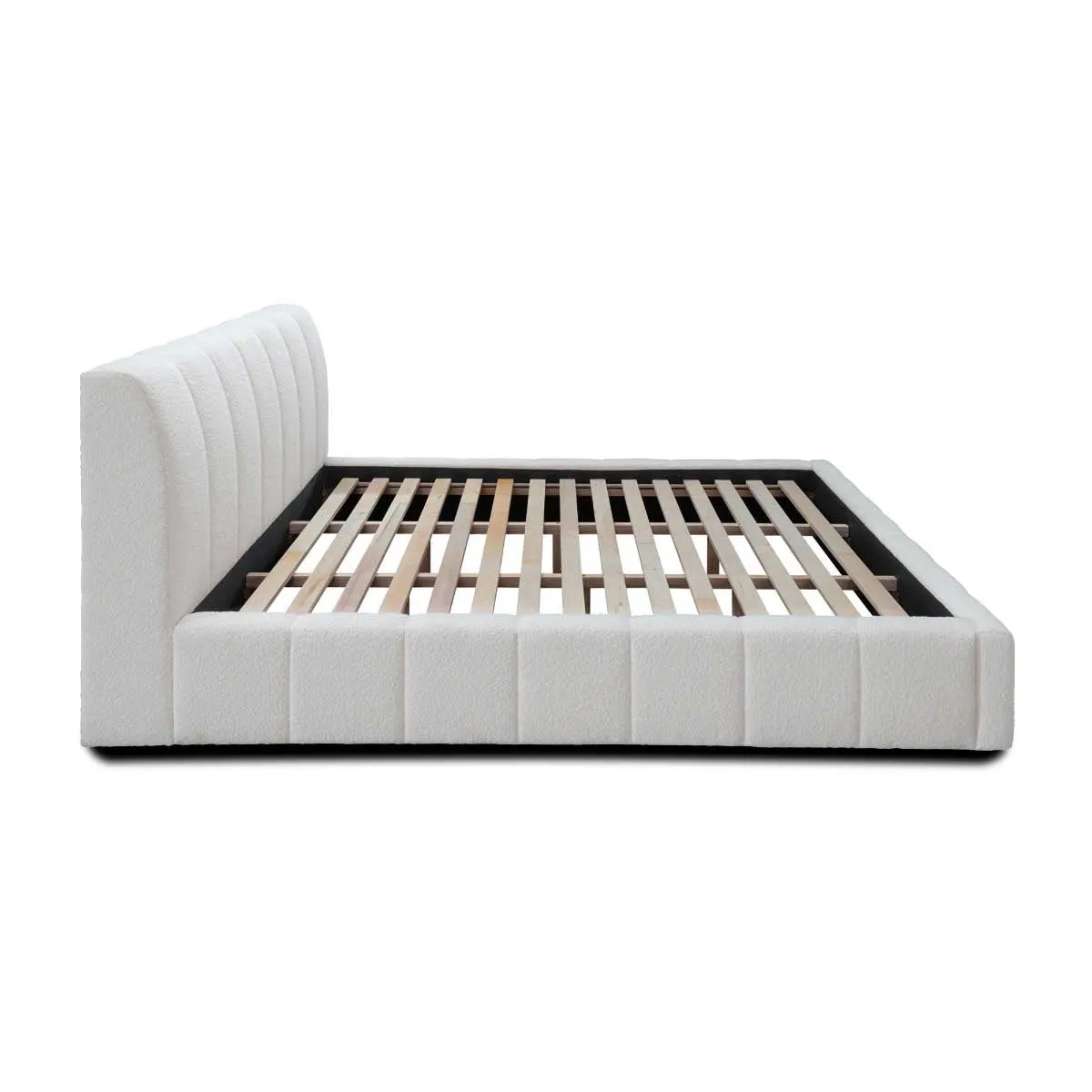 Allocco King Bed (White Boucle)