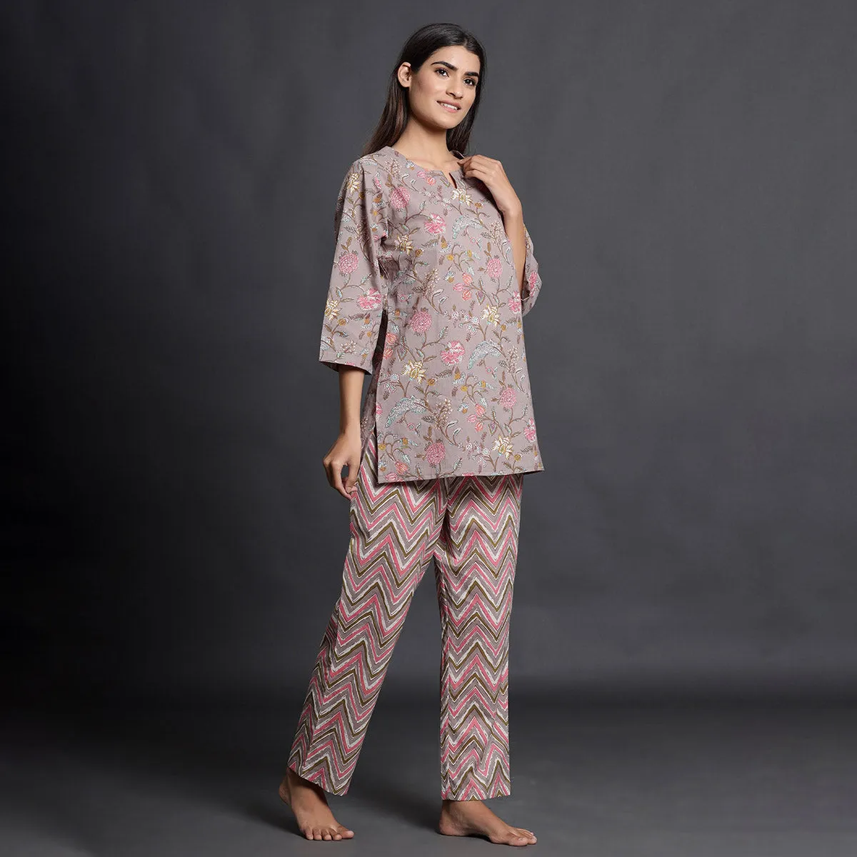 Floral Mosaic With Mountain Stripes Contrast Loungewear