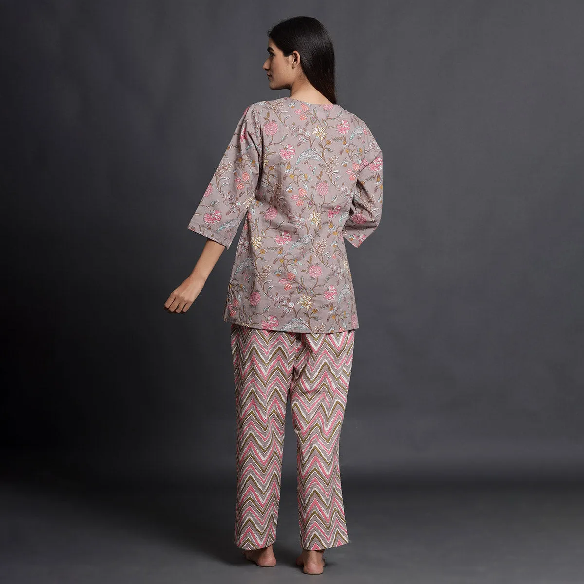 Floral Mosaic With Mountain Stripes Contrast Loungewear