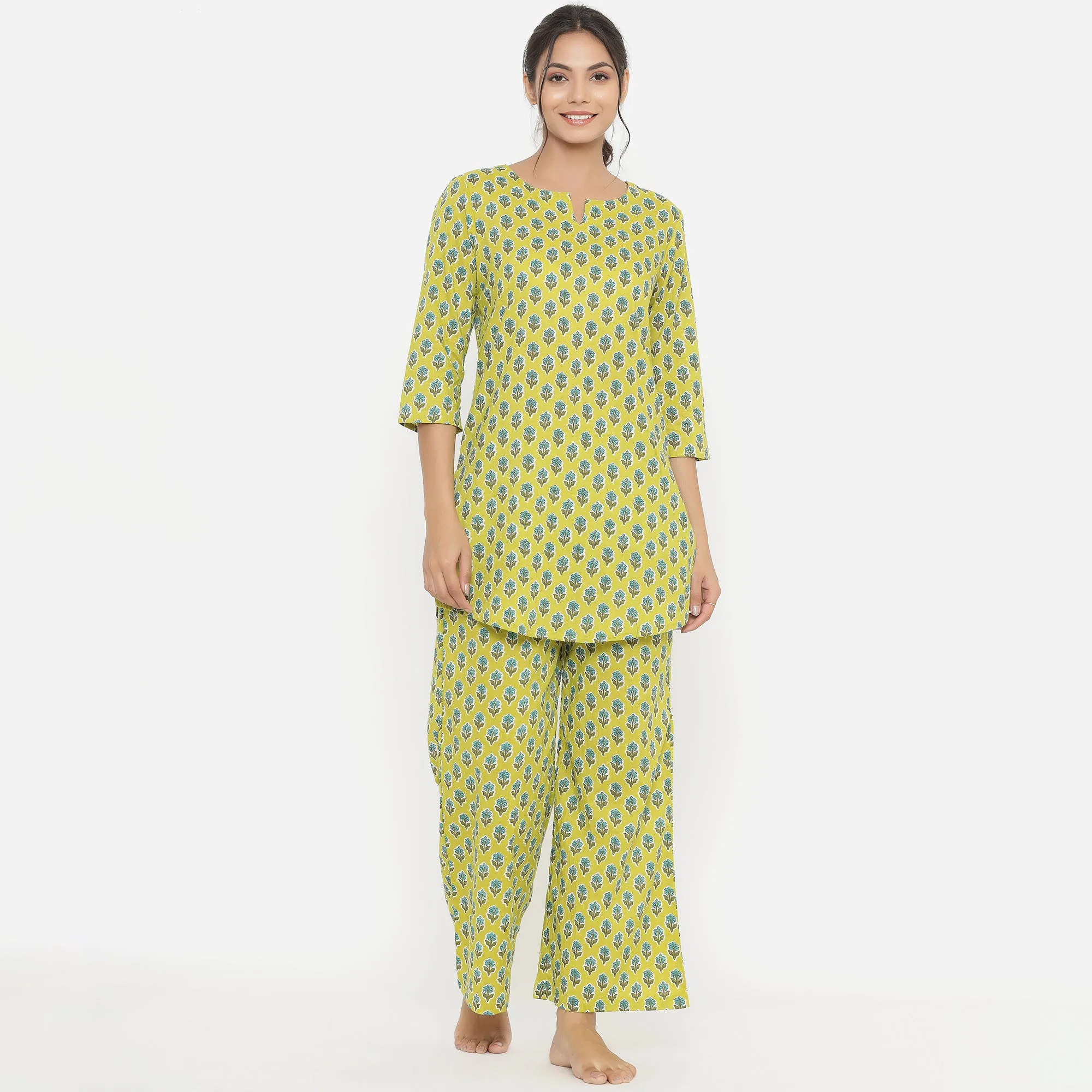 Floweret on Green loungewear