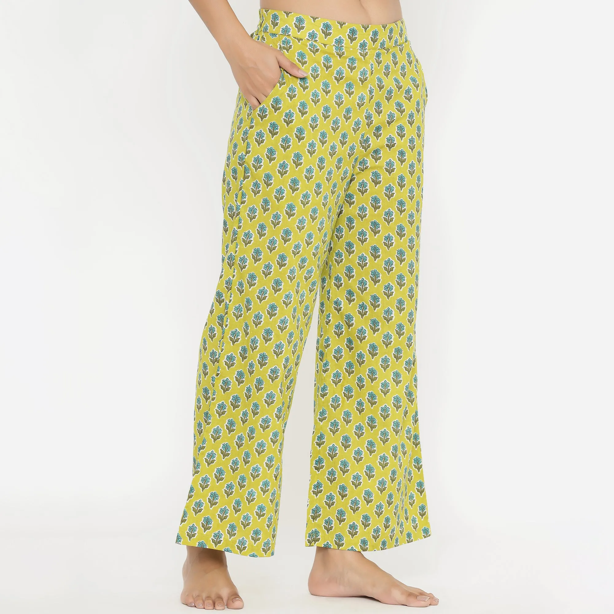 Floweret on Green loungewear