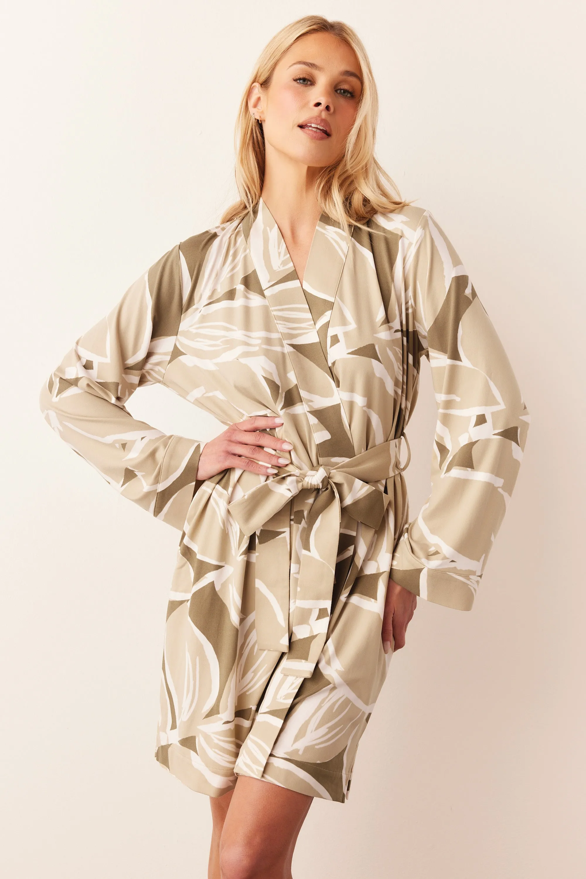 Meadow Classic Short Robe | Fern