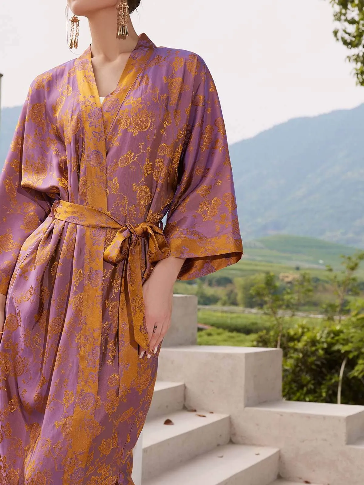 Elegant Oriental Jacquard Kimono Robe