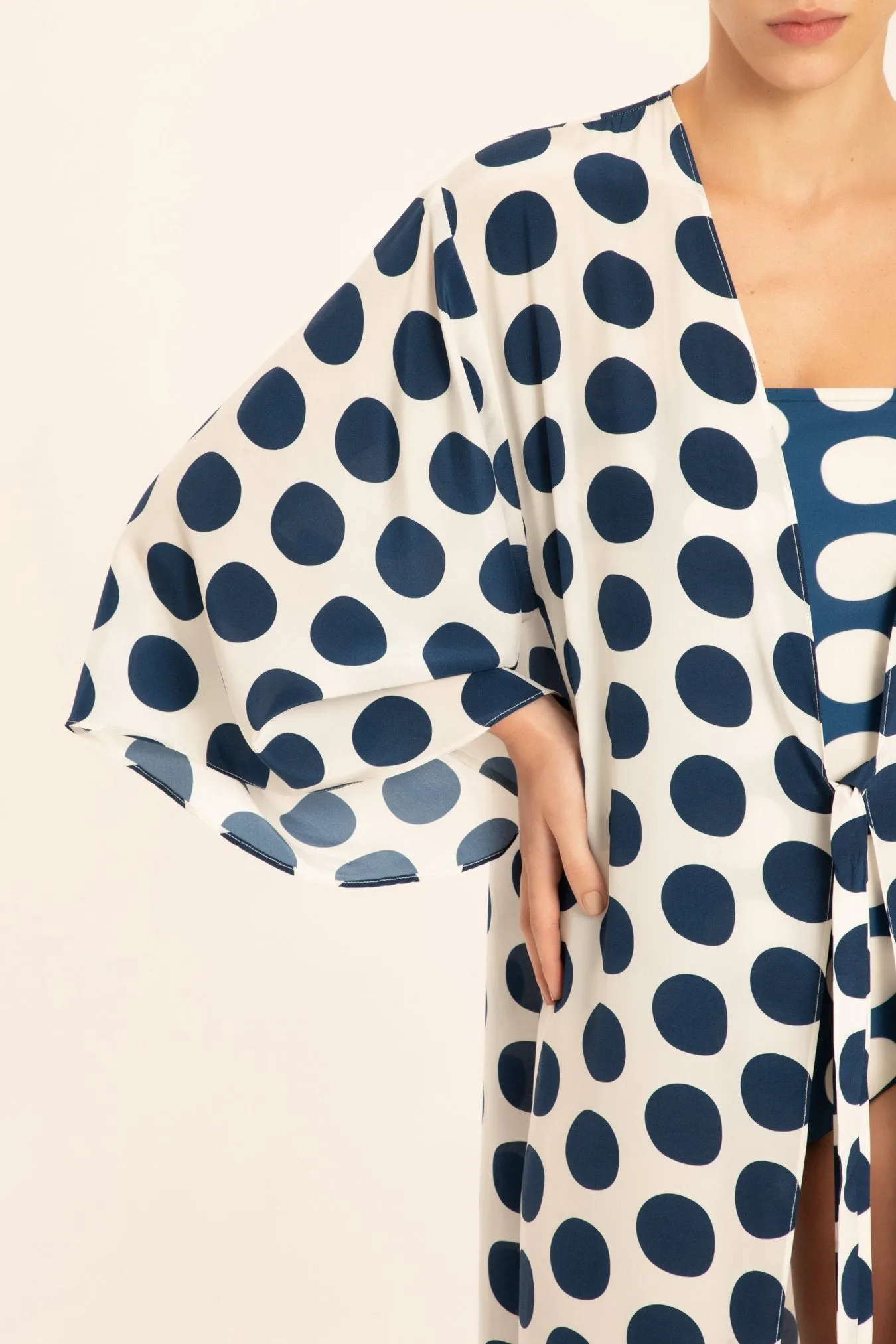 Pois Compose Midi Robe