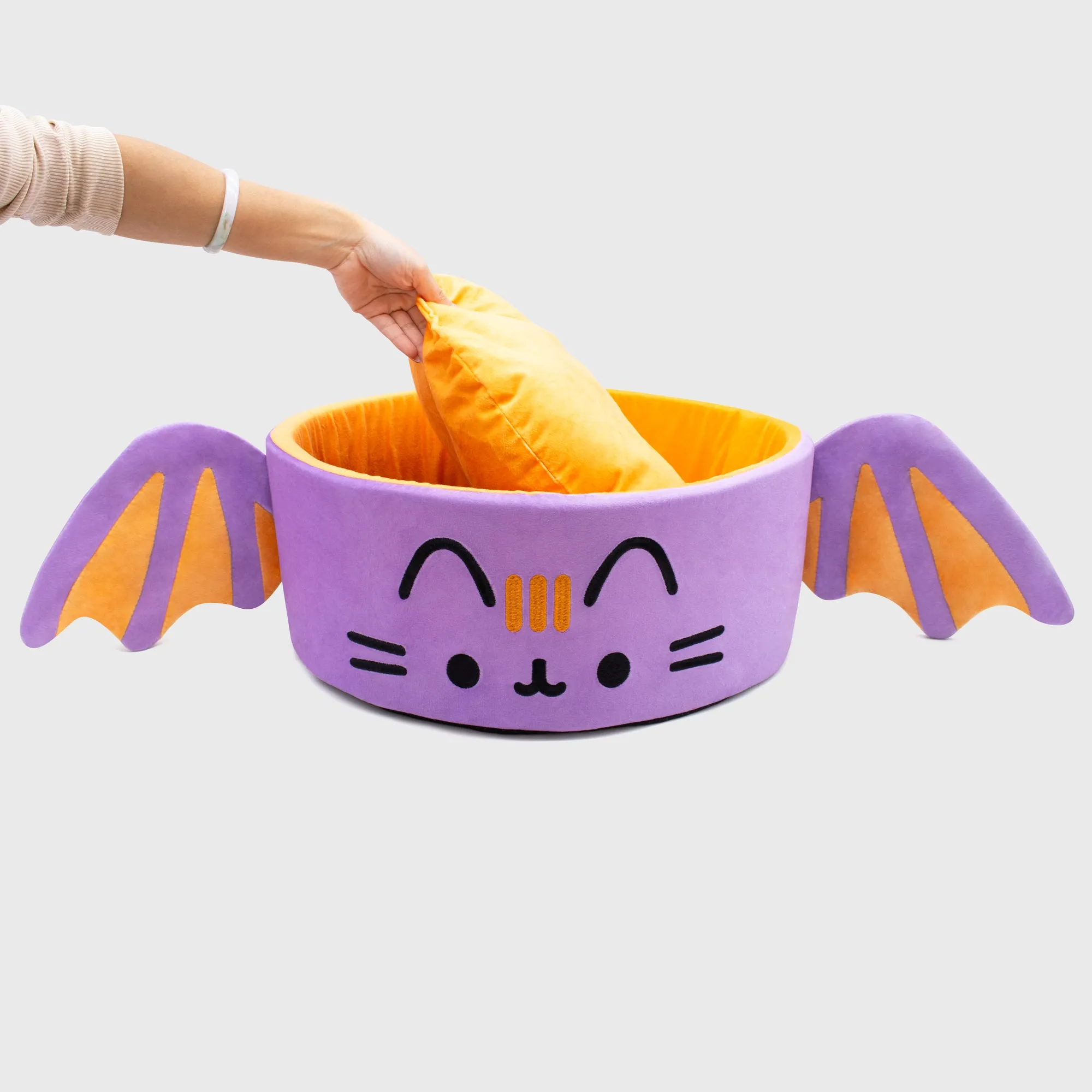 Pusheen - Batsheen Cat Bed